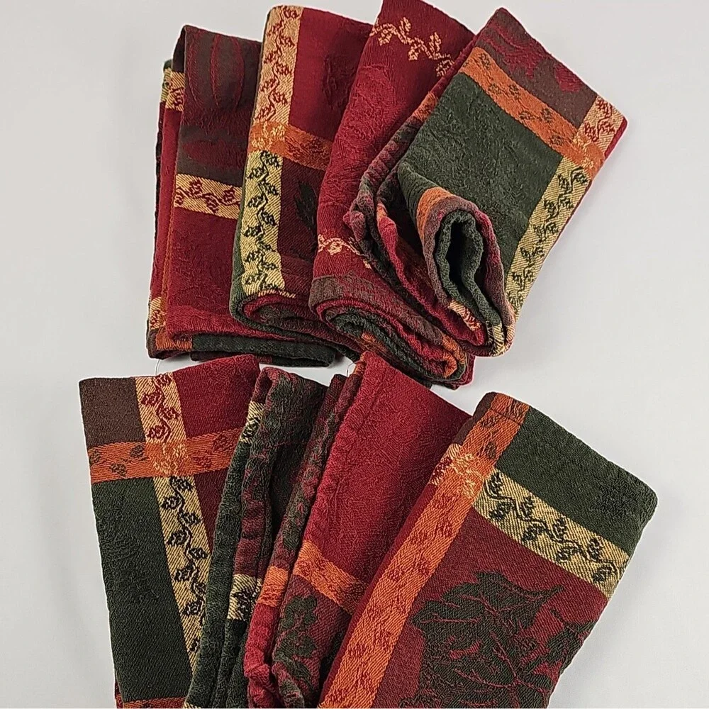 Lot of 8 Fall Thanksgiving Cloth Napkins 16x16 Autumn Leaves Pumpkin Harvest